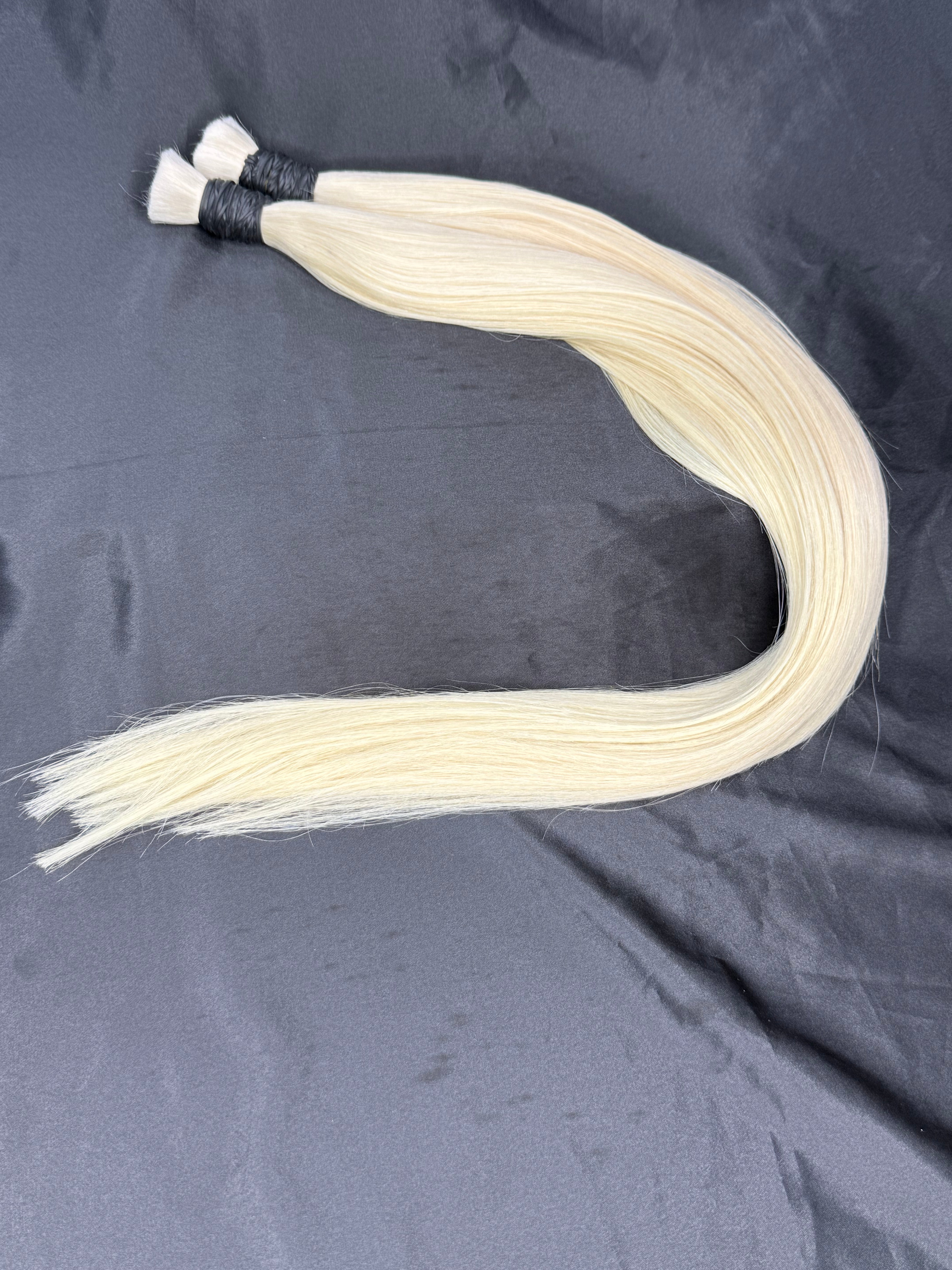 Pearl White Clip-in extension