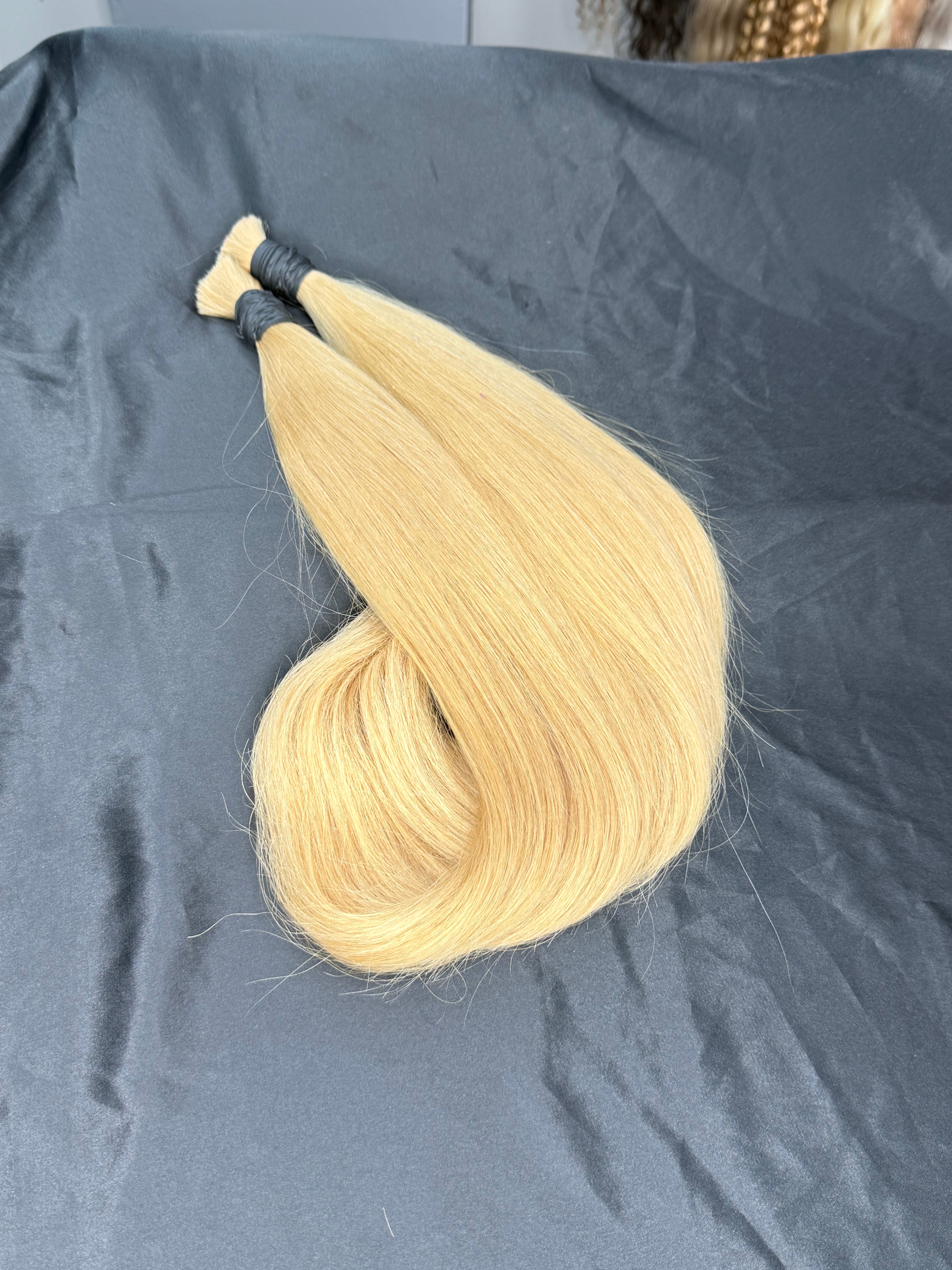 (#18) Dirty Blonde Bulk hair extension