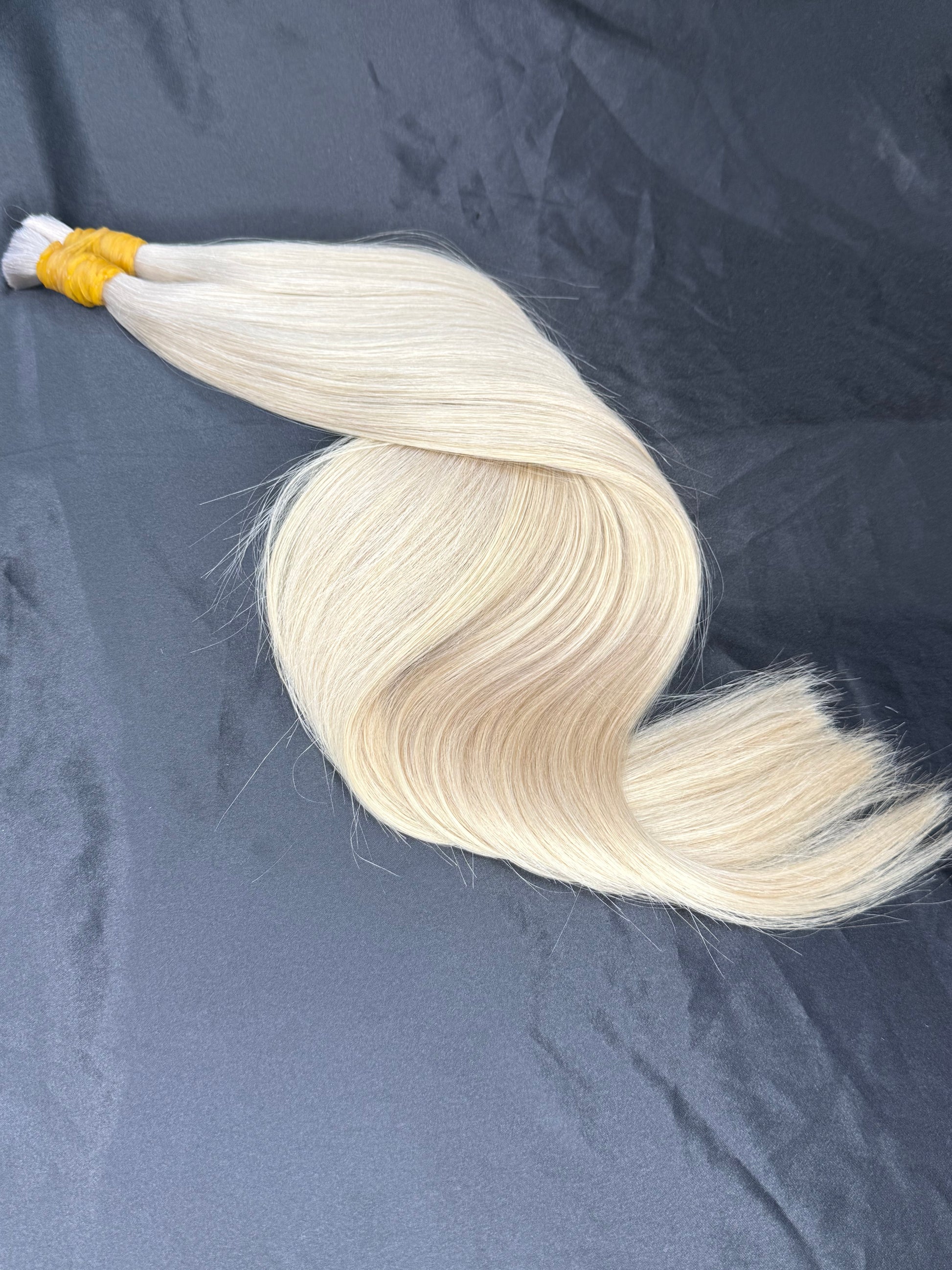 (#613) Platinum Blonde Flat type keratin 1g/strand