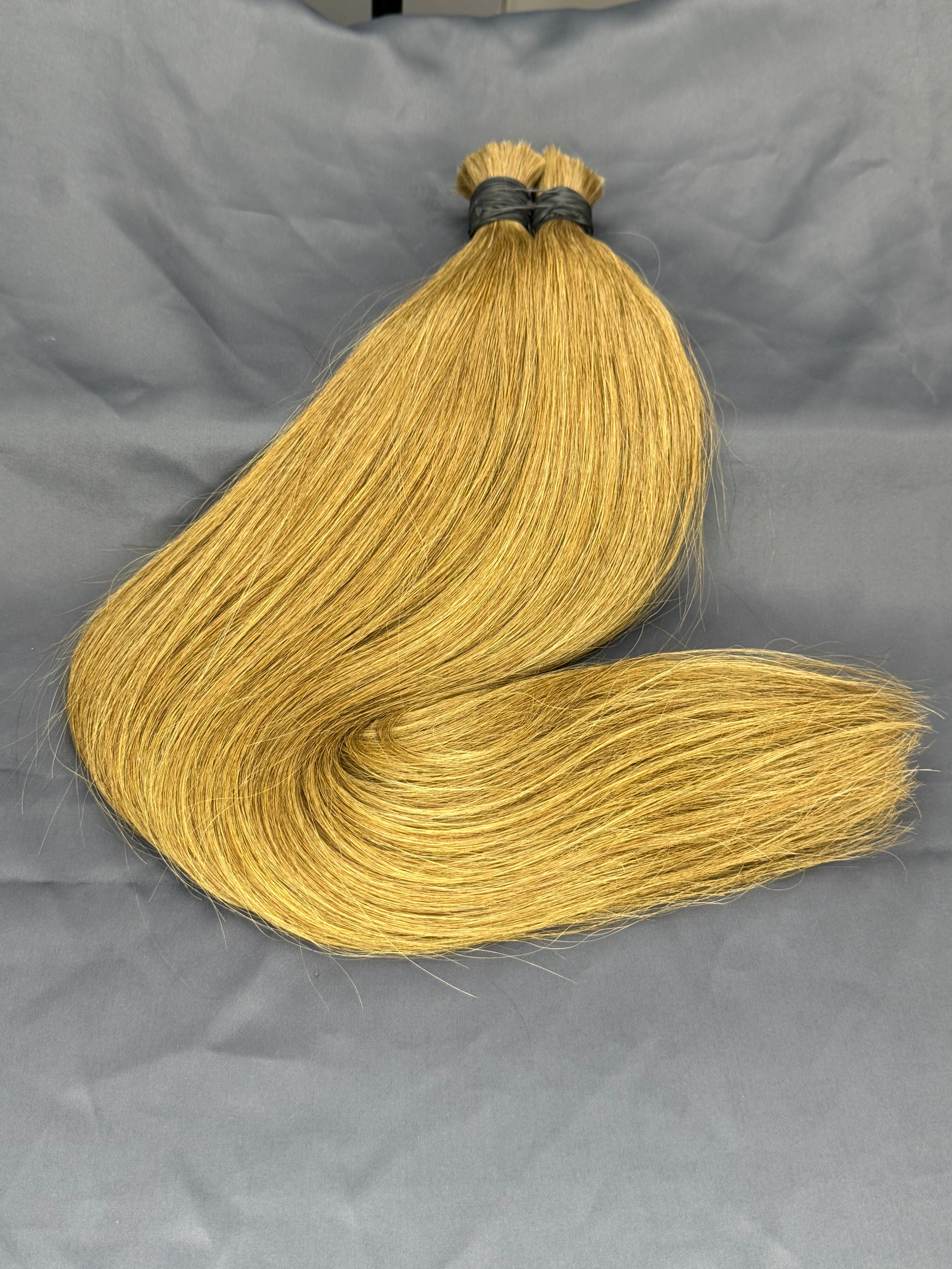 (#7) Almond Blonde Weft hair extension